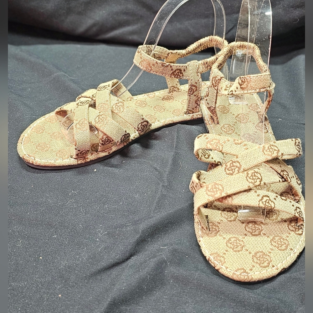 Women's Tan Sandals